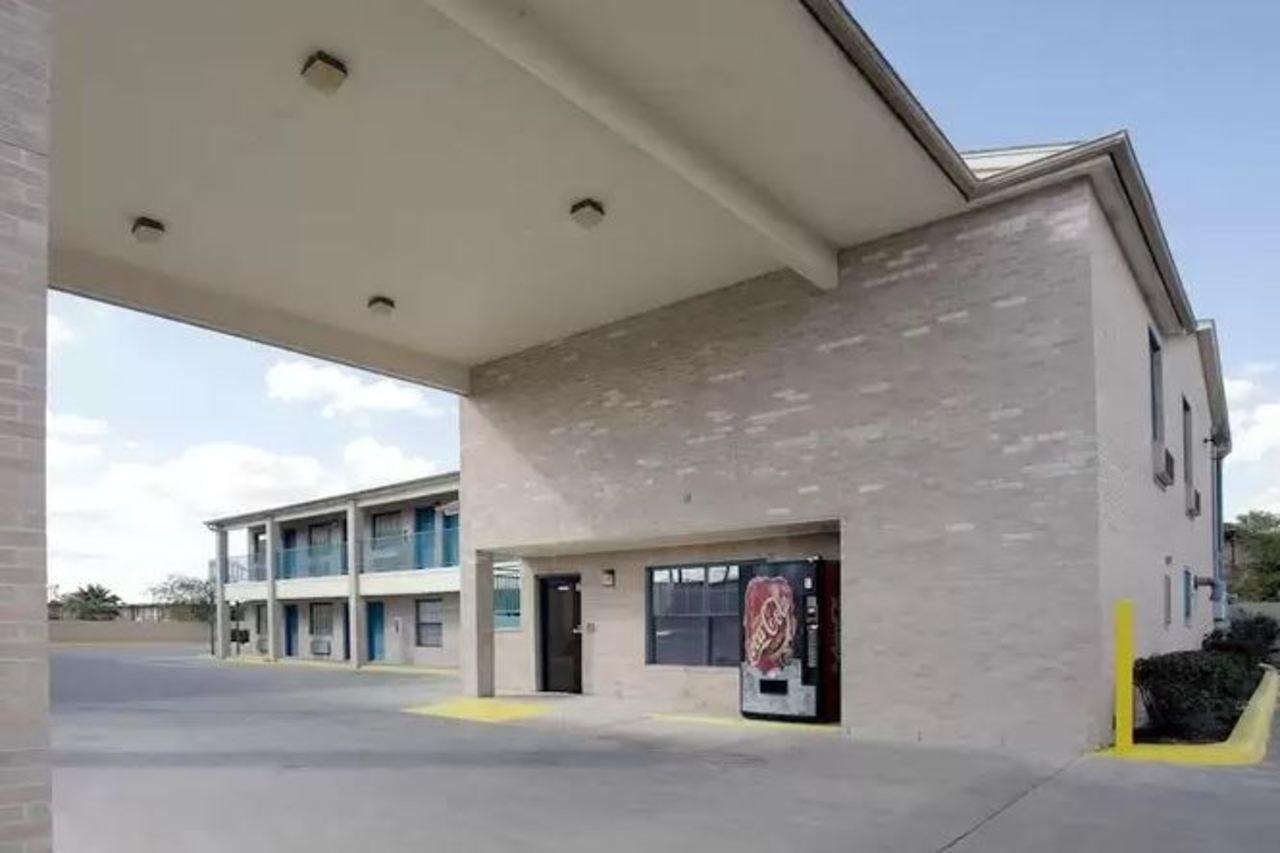 Americas Best Value Inn San Antonio/Lackland Afb Ngoại thất bức ảnh