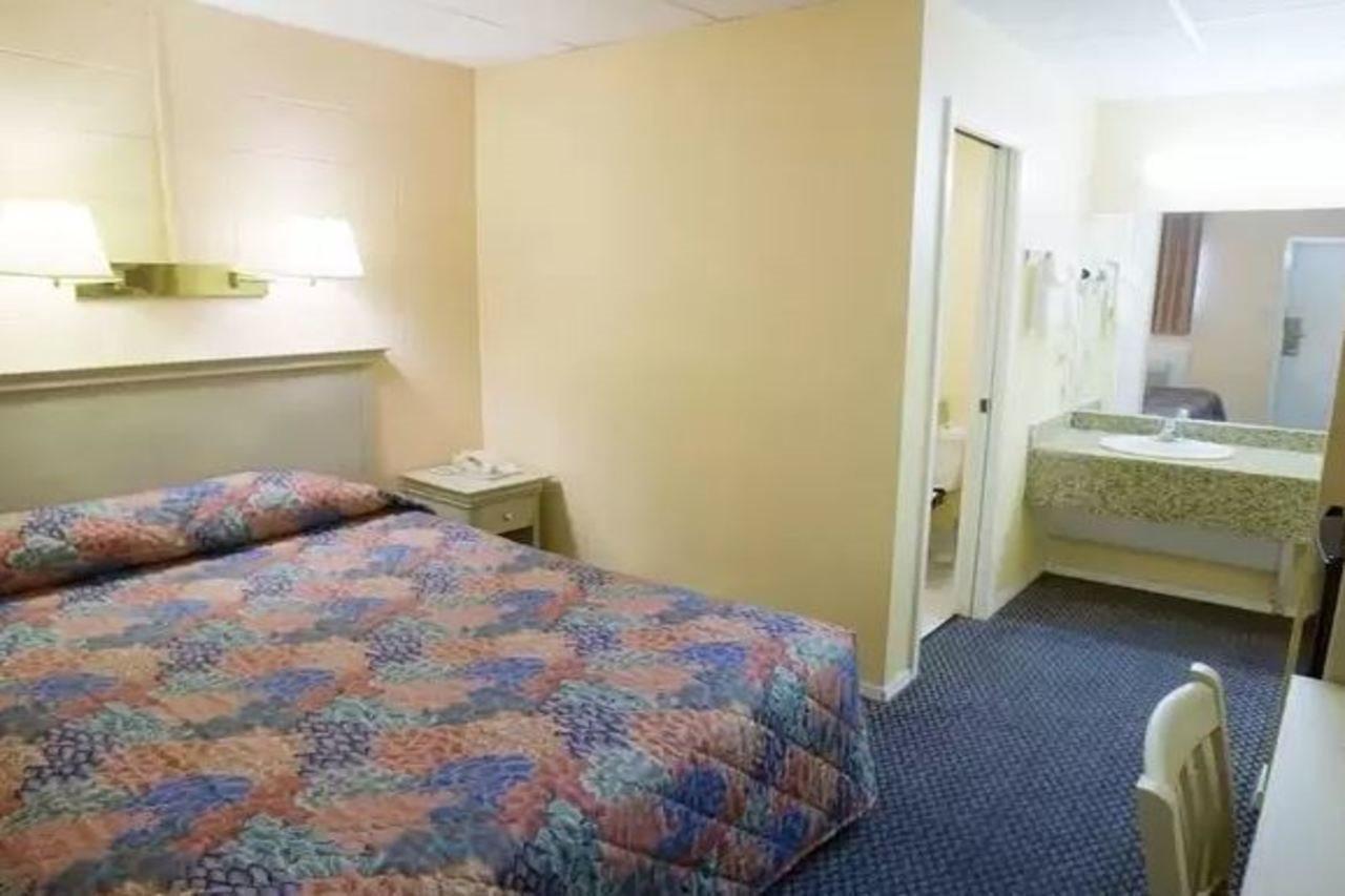 Americas Best Value Inn San Antonio/Lackland Afb Ngoại thất bức ảnh